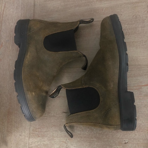 Blundstone 1615 Original Suede Boots Dark Olive Size 7.5 US Mens - Picture 4 of 14